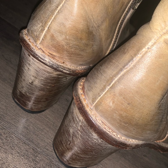 BED STU DISTRESSED LEATHER BOOTIE COBBLER SERIES - Picture 9 of 10